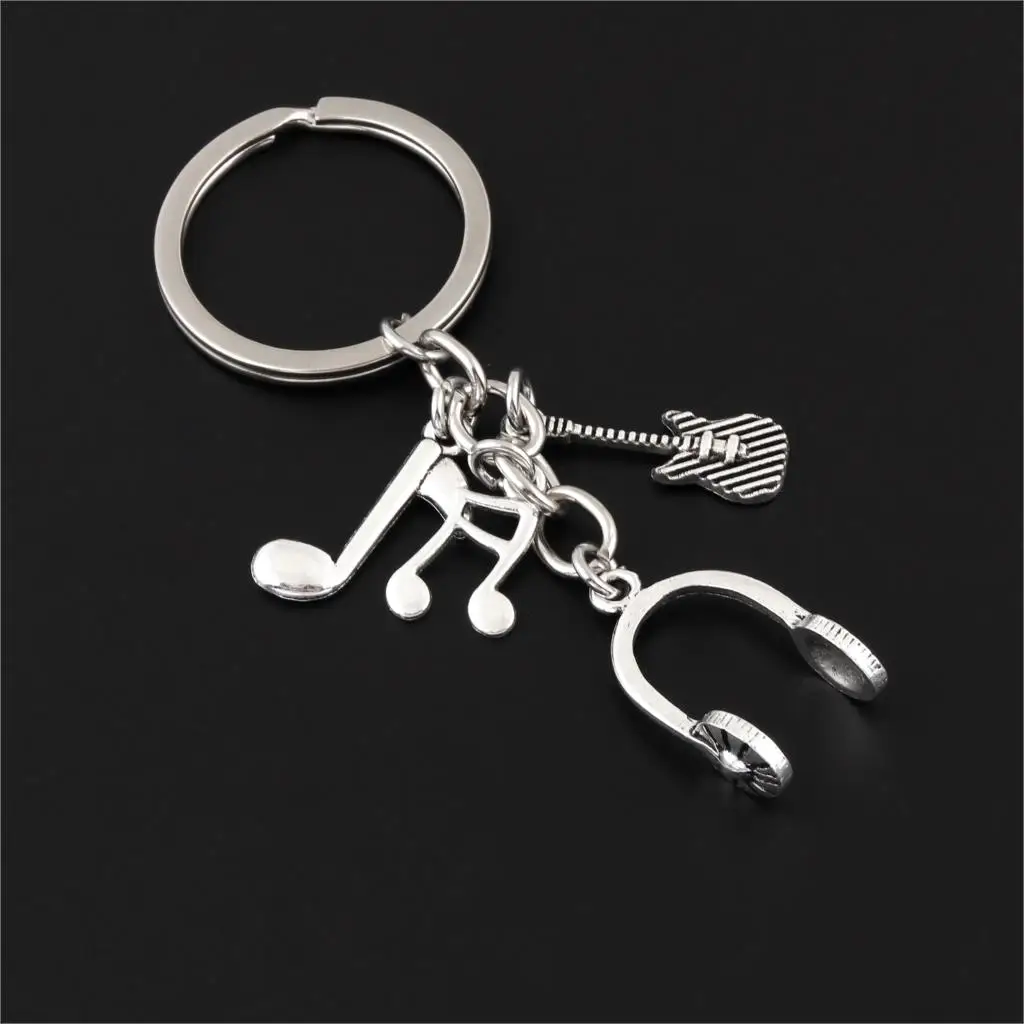 1Pc Vintage Music DJ Headset Keychain Guitar Musical Note Keyring Gifts for Men Women Gift Jewelry Diy Supplies E2581
1Pc Vintage Music DJ Headset Keychain Guitar Musical Note Keyring Gifts for Men Women Gift Jewelry Diy Supplies E2581
