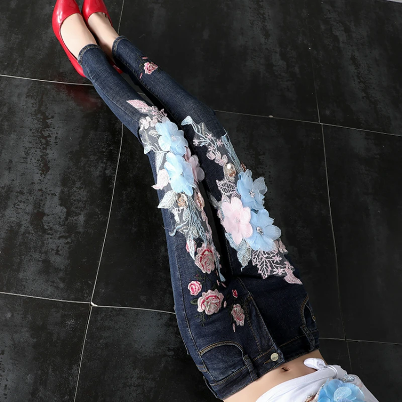 LYFZOUS Fashion Jeans Woman With Flower Embroidery Sequined High Waist Jeans Elastic Slim Denim Pencil Pants Ladies Trousers
LYFZOUS Fashion Jeans Woman With Flower Embroidery Sequined High Waist Jeans Elastic Slim Denim Pencil Pants Ladies Trousers