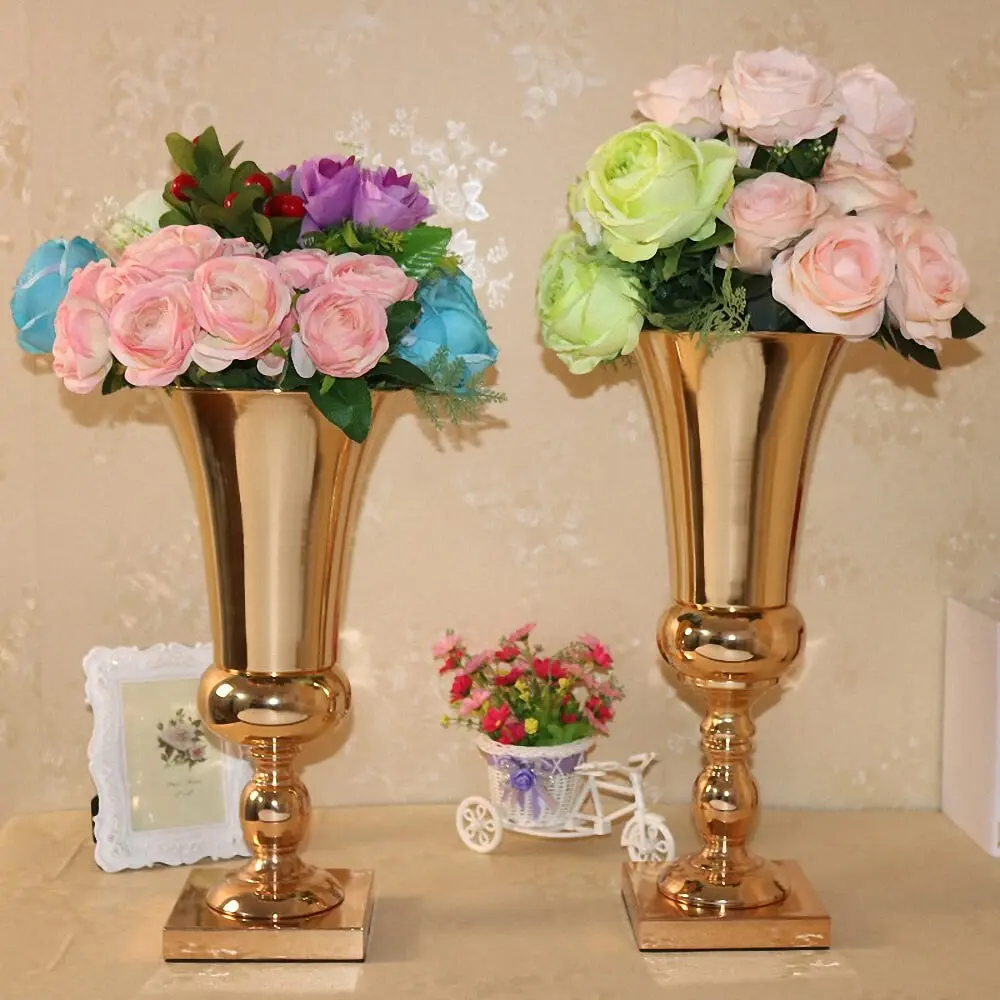 Metal-wedding-flower-vase-gold-flower-stand-wedding-decoration-table-centerpiece ()