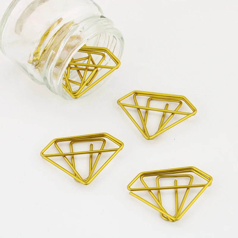 TUTU 6PCS/LOT Metal diamond Shape Paper Clips gold Color Funny Kawaii Bookmark Office School Stationery Marking Clips H0085
TUTU 6PCS/LOT Metal diamond Shape Paper Clips gold Color Funny Kawaii Bookmark Office School Stationery Marking Clips H0085