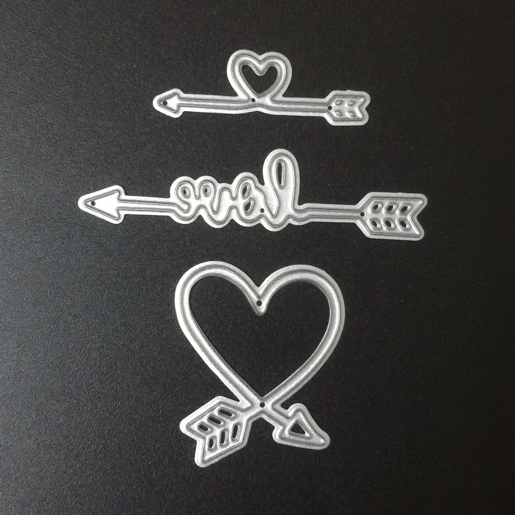 Metal Cutting Dies Craft Love Arrow Carbon Steel Embossing Stencil DIY Scrapbooking Pad Handmade Papercra
Metal Cutting Dies Craft Love Arrow Carbon Steel Embossing Stencil DIY Scrapbooking Pad Handmade Papercra