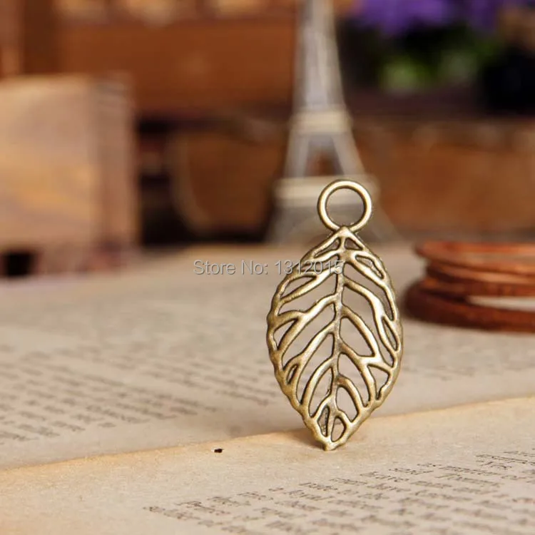 Free shipping!50Pcs Antiquated Bronze Leaf Charms Zinc Alloy Metal Pendants For Jewelry DIY 16x32mm
Free shipping!50Pcs Antiquated Bronze Leaf Charms Zinc Alloy Metal Pendants For Jewelry DIY 16x32mm