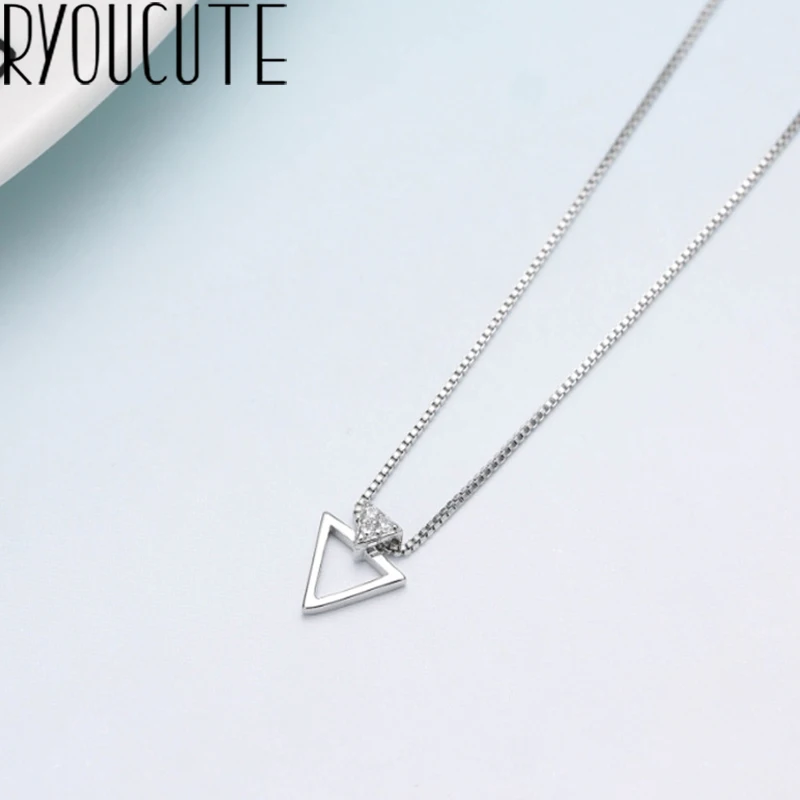 Korean Christmas Jewelry 925 Sterling Silver Triangle Necklaces For Women Bijoux Femme Gifts Charm Necklaces Collar Collares
Korean Christmas Jewelry 925 Sterling Silver Triangle Necklaces For Women Bijoux Femme Gifts Charm Necklaces Collar Collares
