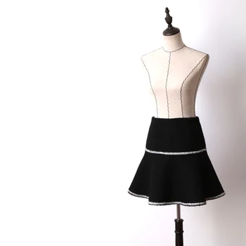 New beauty socialite small sweet atmosphere quality joker black wool yet elegant white lace skirt girl
New beauty socialite small sweet atmosphere quality joker black wool yet elegant white lace skirt girl
