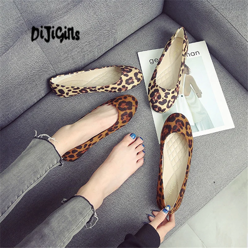 Large Size Suede Flats Leopard Printed Ballet Slip On Round Toe Women Comfortable Casual Loafers Shoes Lady Leisure Footwear
Large Size Suede Flats Leopard Printed Ballet Slip On Round Toe Women Comfortable Casual Loafers Shoes Lady Leisure Footwear