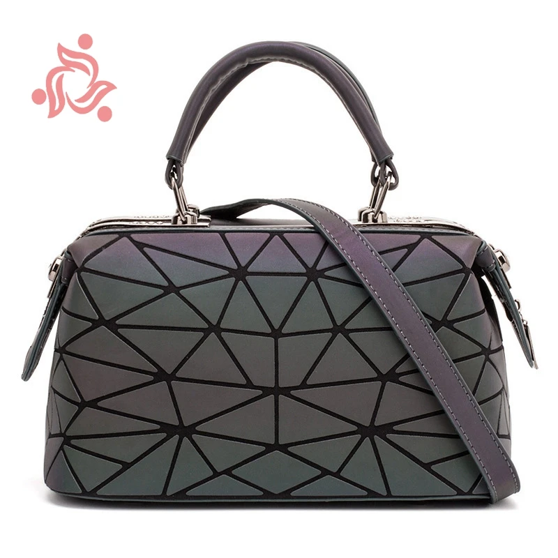 Luminous Bag Vintage bag-Women Geometry Lattic Handbag Pillow Shape Holographic Quilted Shoulder Bag Noctilucent Dropshipping
Luminous Bag Vintage bag-Women Geometry Lattic Handbag Pillow Shape Holographic Quilted Shoulder Bag Noctilucent Dropshipping