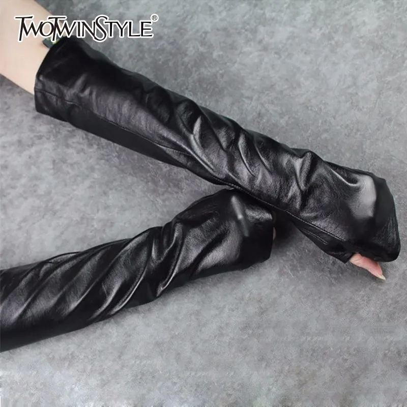 TWOTWINSTYLE Women's Gloves Pu Leather Black Ruched Long Gloves Accessories Female 2019 Fashion Tide
TWOTWINSTYLE Women's Gloves Pu Leather Black Ruched Long Gloves Accessories Female 2019 Fashion Tide
