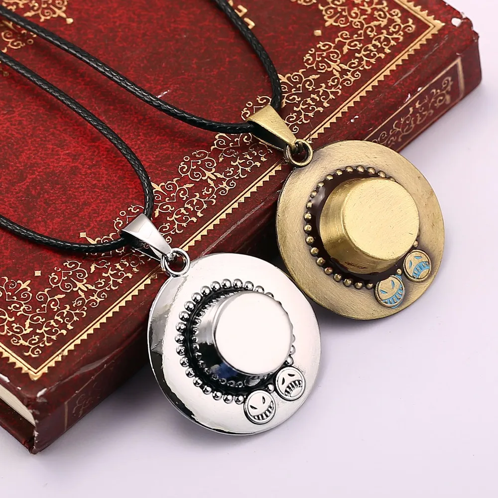 HSIC Anime Jewelry One Piece Portgas D Ace Necklace Bronze Hat Pendant for Fans Metal Alloy Chockers Collier Men Jewelry
HSIC Anime Jewelry One Piece Portgas D Ace Necklace Bronze Hat Pendant for Fans Metal Alloy Chockers Collier Men Jewelry