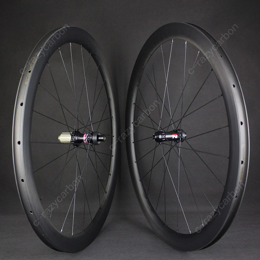 

700C Carbon Road 45mm Wheels Road Disc Brake with DT/Novatec HUbs 411/412 Center lock/6 Bolts Tubular and Tubeless