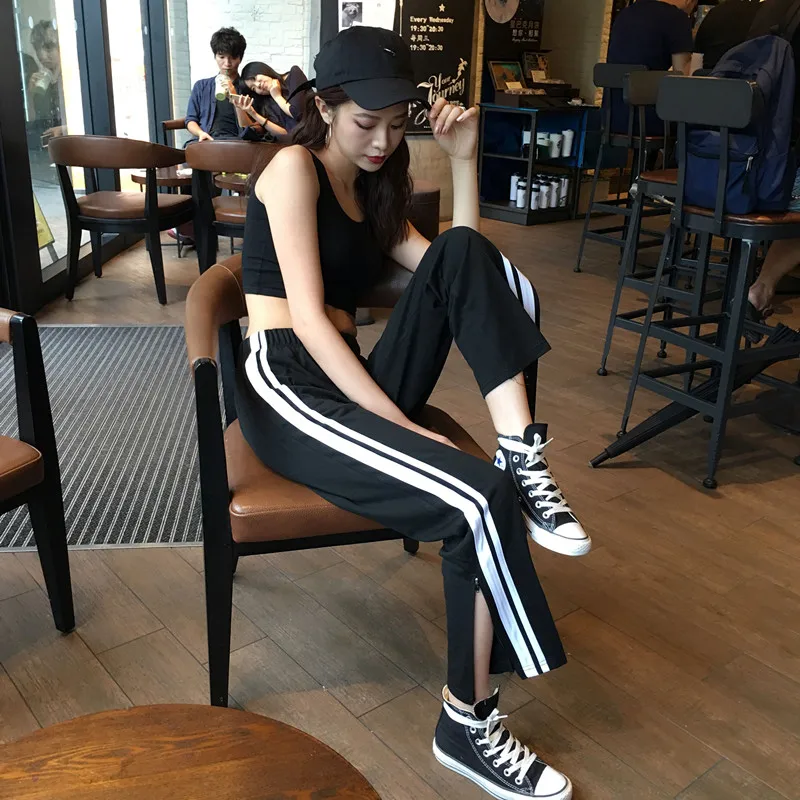Summer female split hip hop casual pants black double pole large size loose female Straight Korean male Elastic Waist pants
Summer female split hip hop casual pants black double pole large size loose female Straight Korean male Elastic Waist pants