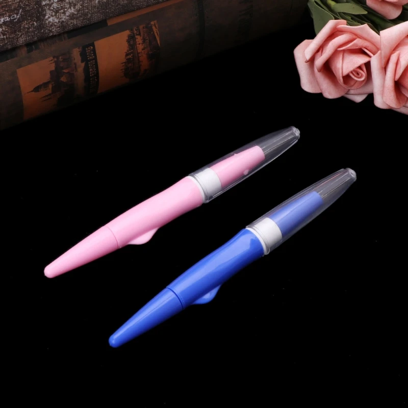 Mini Needle Felting Handle Holder With 3 Needles Wool Felt Embroidery Metal+Plastic DIY Tools
Mini Needle Felting Handle Holder With 3 Needles Wool Felt Embroidery Metal+Plastic DIY Tools