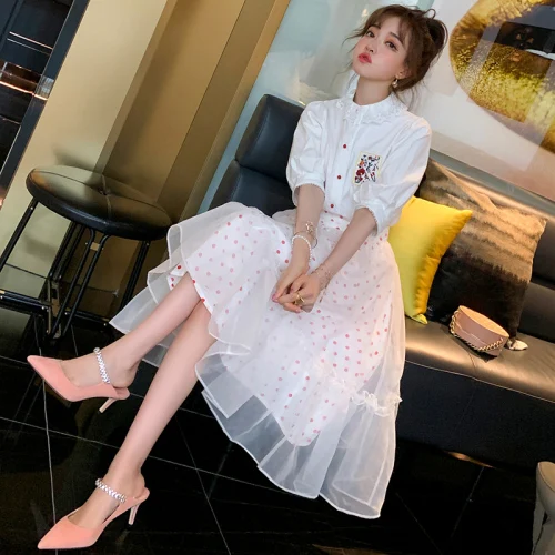 Casual Embroidered 2 Piece Set Women Half Lantern Sleeve Single Breasted Tops Lace Mid-calf Skirts White Fashion Women's Sets
Casual Embroidered 2 Piece Set Women Half Lantern Sleeve Single Breasted Tops Lace Mid-calf Skirts White Fashion Women's Sets