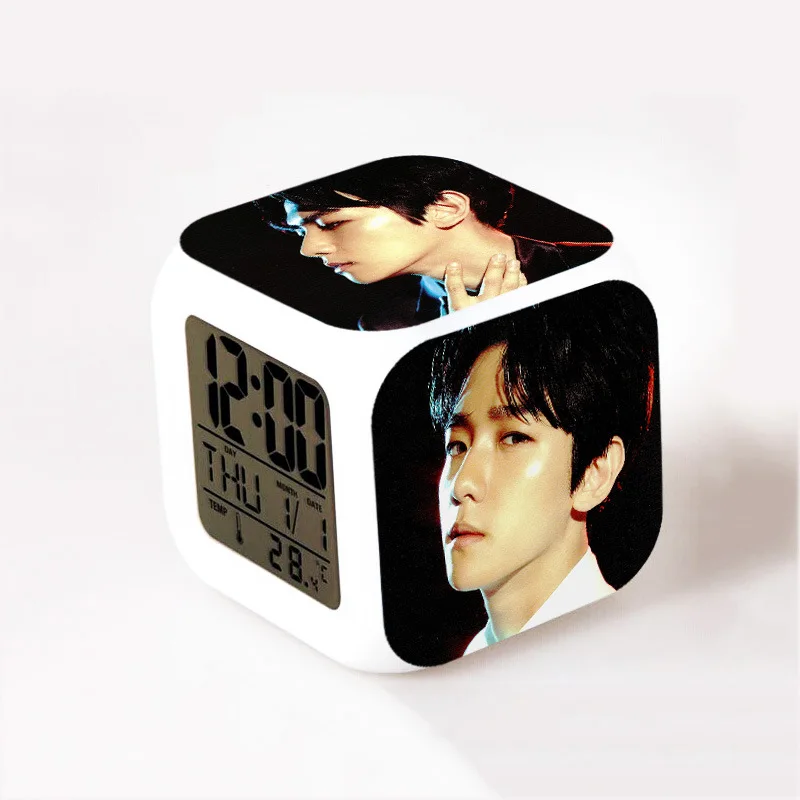 Korean pop group EXO Light LED 7 Color Flash Changing Digital Alarm Clocks Bedroom Wake Up Clock Rainbow Dash reloj despertador
Korean pop group EXO Light LED 7 Color Flash Changing Digital Alarm Clocks Bedroom Wake Up Clock Rainbow Dash reloj despertador