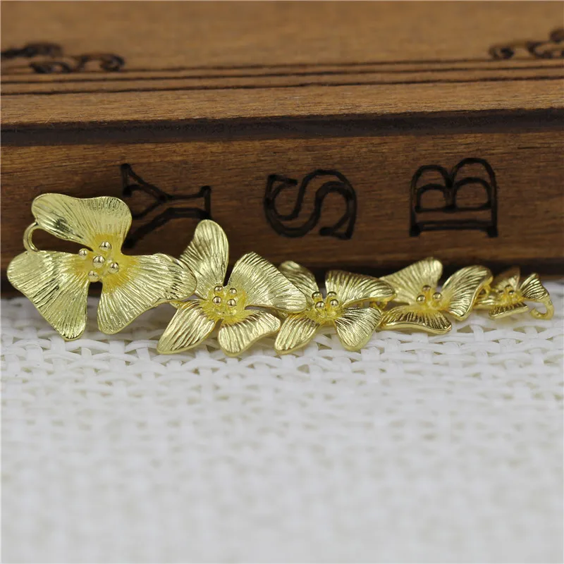 Cascading Narcissus Flower Orchid Flowers Connectors Pendant Charms Brass Metal Findings DIY Crafts Jewelry Accessories
Cascading Narcissus Flower Orchid Flowers Connectors Pendant Charms Brass Metal Findings DIY Crafts Jewelry Accessories