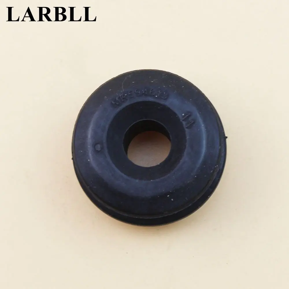 LARBLL Car Styling REAR SHOCK ABSORBER BUSHING MR554370 5131.G3 for MITSUBISHI Lancer OUTLANDER ASX GALANT PEUGEOT 4007
LARBLL Car Styling REAR SHOCK ABSORBER BUSHING MR554370 5131.G3 for MITSUBISHI Lancer OUTLANDER ASX GALANT PEUGEOT 4007