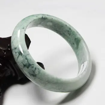 02066 Beautiful Certified Grade "A" Natural Green Jadeite Jade Gems Bangle Bracelet
02066 Beautiful Certified Grade "A" Natural Green Jadeite Jade Gems Bangle Bracelet