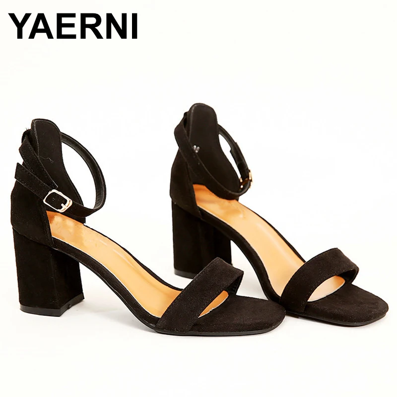 YAERNIBeige Black Gladiator Sandals Summer Office High Heels Shoes Woman BuckleStrap Pumps Casual Women Shoes Plus Size34-40E983
YAERNIBeige Black Gladiator Sandals Summer Office High Heels Shoes Woman BuckleStrap Pumps Casual Women Shoes Plus Size34-40E983