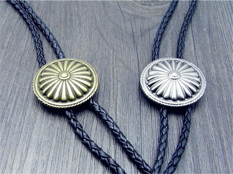 Bolo Tie Retro shirt chain Take the shield poirot led rope leather necklace Long tie hang
Bolo Tie Retro shirt chain Take the shield poirot led rope leather necklace Long tie hang