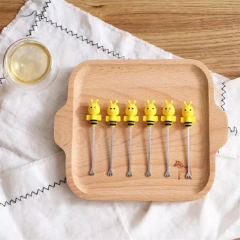 6 PCS/Set Bee Lovely Cartoon Animal Food Fruit Forks Snack Dessert Forks Food Picks For Kids Accessories Kitchen Utensils
6 PCS/Set Bee Lovely Cartoon Animal Food Fruit Forks Snack Dessert Forks Food Picks For Kids Accessories Kitchen Utensils