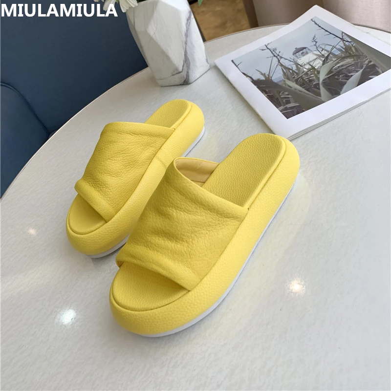 MIULAMIULA Brand Designers 2019 Summer Real Sheep Leather High Platform Heels Wedge Slippers Slip On Loafers Mules Woman Shoes
MIULAMIULA Brand Designers 2019 Summer Real Sheep Leather High Platform Heels Wedge Slippers Slip On Loafers Mules Woman Shoes