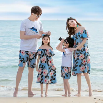 Family Matching Outfits 2019 Summer Mother Daughter Wedding Dress Floral Clothes for Mommy and Me Dress Off Shoulder Shirt Dress
Family Matching Outfits 2019 Summer Mother Daughter Wedding Dress Floral Clothes for Mommy and Me Dress Off Shoulder Shirt Dress