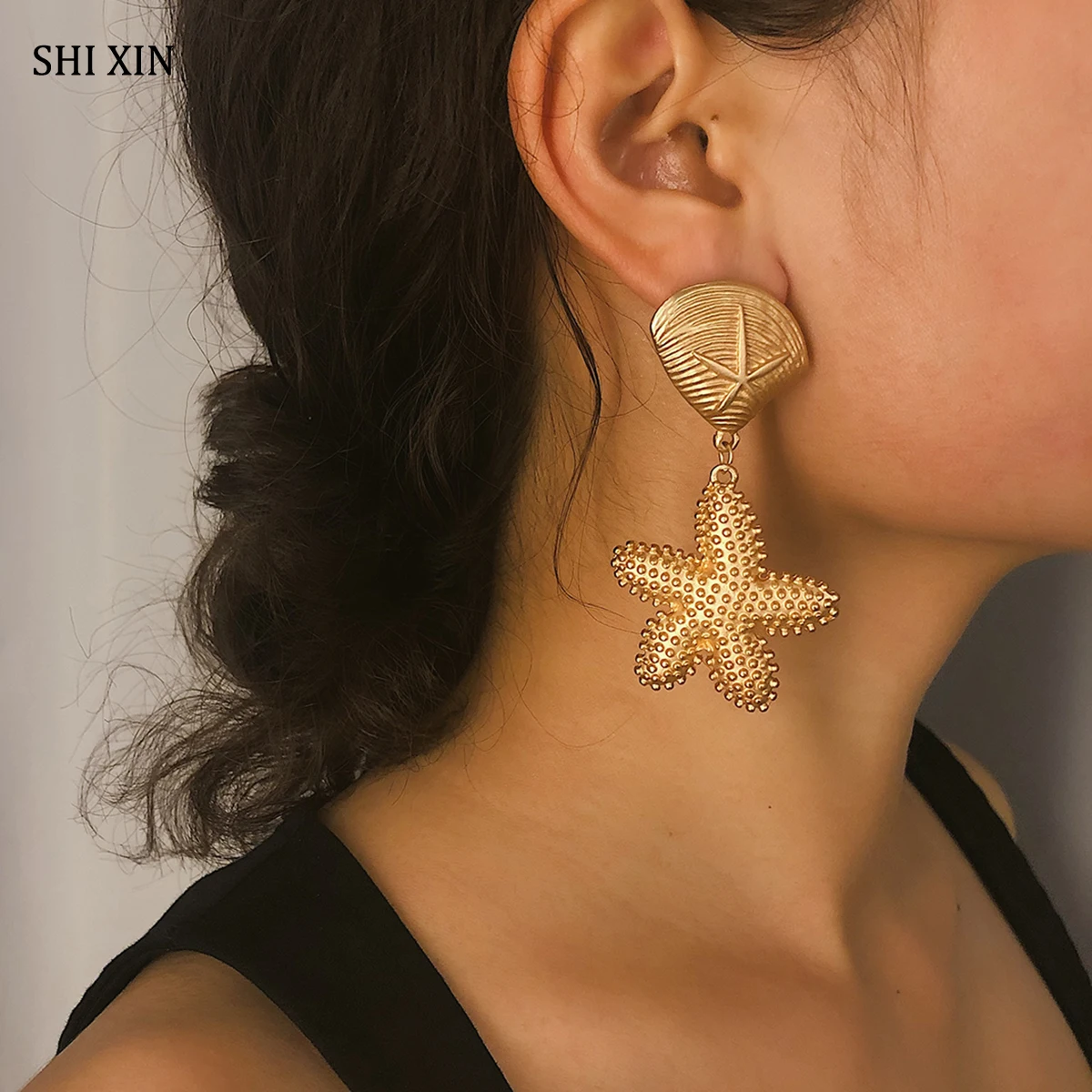 SHIXIN 2019 Korean Fashion Gold Color Starfish Earrings Statement Sea Star Shell Drop Earrings for Women Summer Earings Jewelry
SHIXIN 2019 Korean Fashion Gold Color Starfish Earrings Statement Sea Star Shell Drop Earrings for Women Summer Earings Jewelry