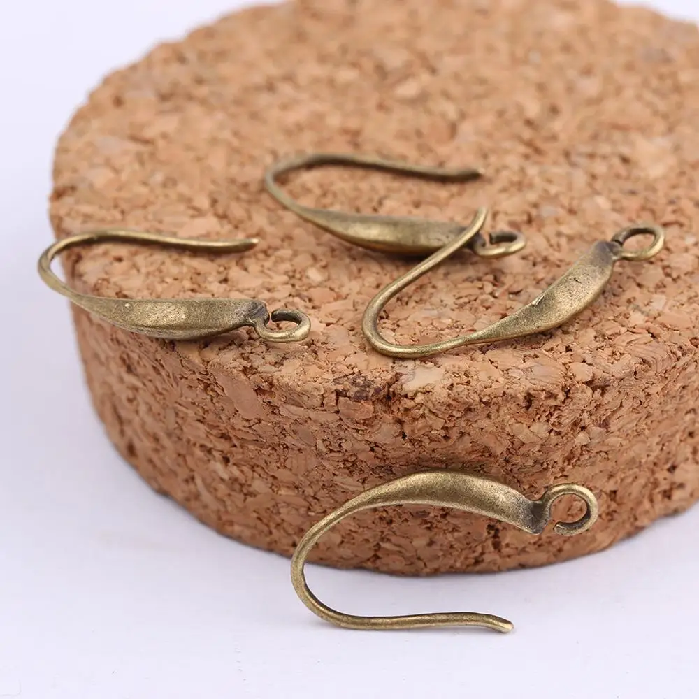 reidgaller 20pcs Antique bronze silver earring wire hooks diy ear clasp connector findings for jewelry making
reidgaller 20pcs Antique bronze silver earring wire hooks diy ear clasp connector findings for jewelry making