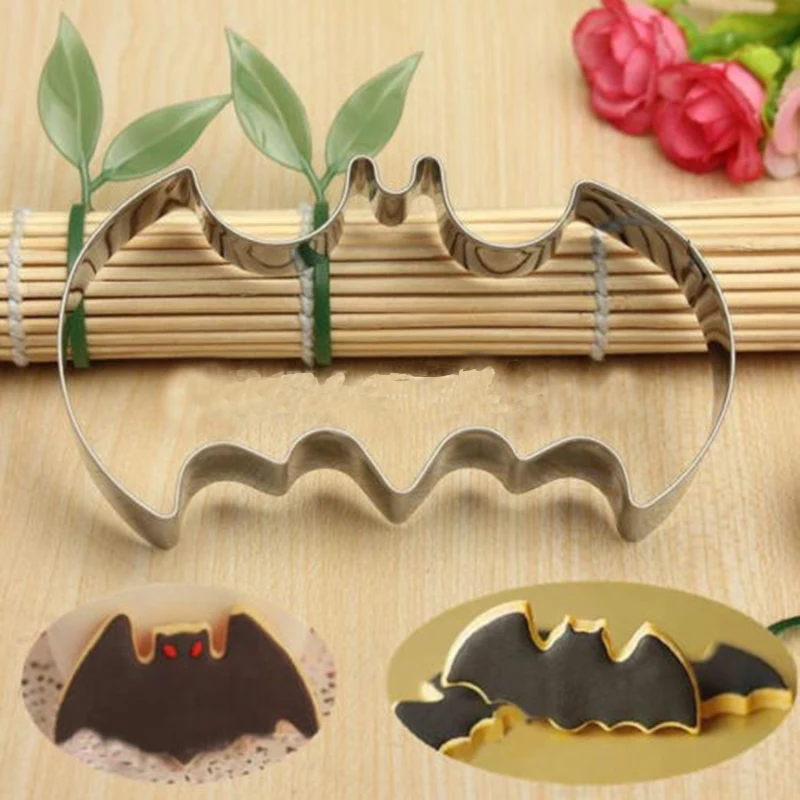 

New Christmas Bat Vampire Mold Halloween Fondant Cake Cookies Biscuit Cutter Mould DIY Tool Stainless Steel Mold