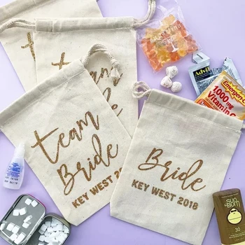 personalize glitter TEAM BRIDE wedding muslim gift bags Candy pouches Bridesmaid Bachelorette Hangover Survival emergency Kits
personalize glitter TEAM BRIDE wedding muslim gift bags Candy pouches Bridesmaid Bachelorette Hangover Survival emergency Kits