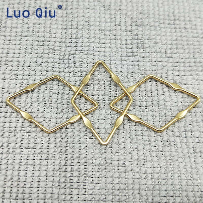 Belt buckle Gold Diamond shape Metal Sliders Adjuster Buckle For Shoe Bag Belt Decoration DIY Accessory Sewing 100 pcs/lot
Belt buckle Gold Diamond shape Metal Sliders Adjuster Buckle For Shoe Bag Belt Decoration DIY Accessory Sewing 100 pcs/lot
