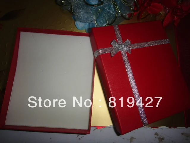 Wholesale 12pcs/lot 13*11*2.5cm red Large Jewelry Sets Box Necklace Earrings Ring Box Packaging Box Free Shipping
Wholesale 12pcs/lot 13*11*2.5cm red Large Jewelry Sets Box Necklace Earrings Ring Box Packaging Box Free Shipping