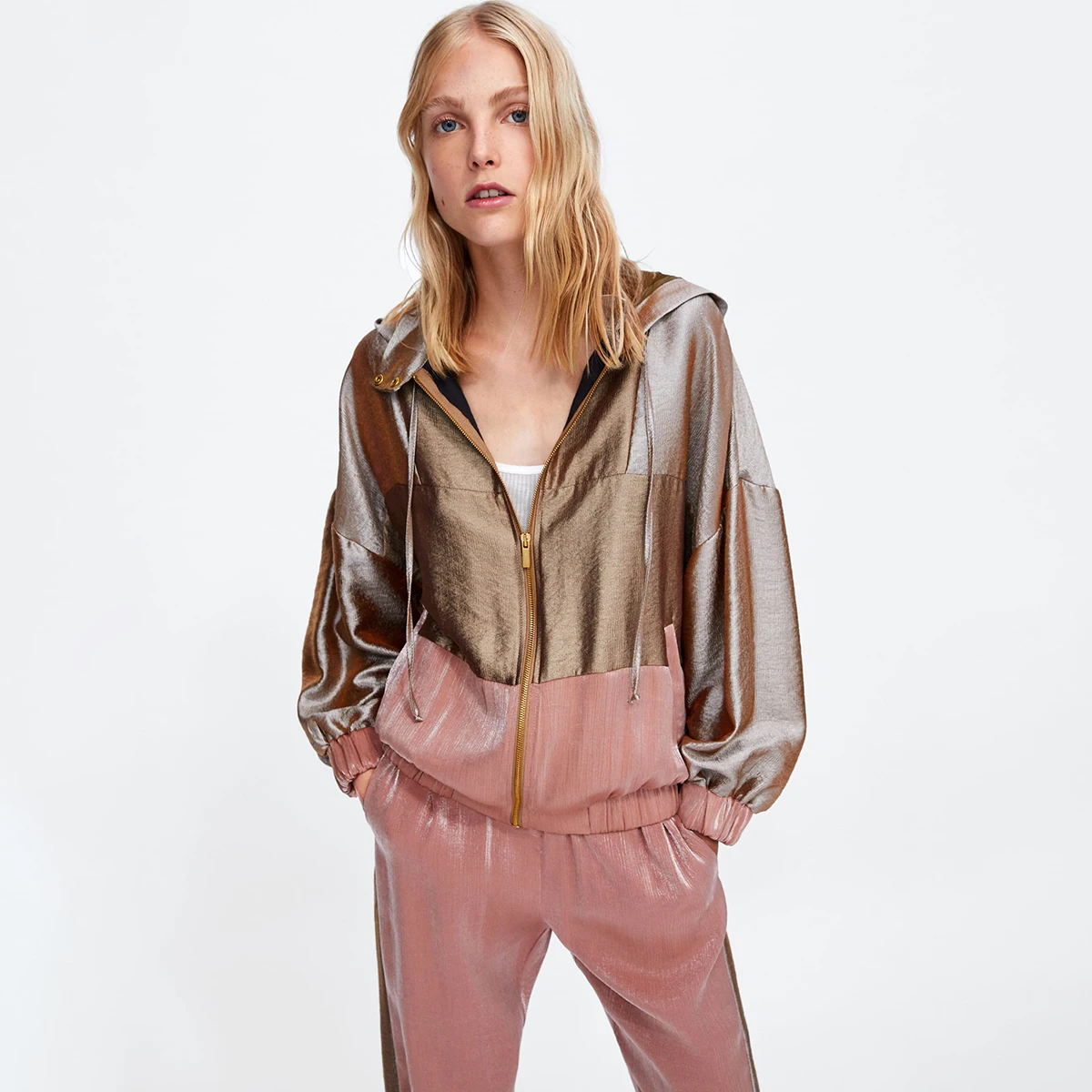 Satin Jogging Flowy Hooded Jacket Women Long sleeve Cardigan 2018 Autumn Thin Vintage Casual Coat Ladies Pink Shiny Jackets
Satin Jogging Flowy Hooded Jacket Women Long sleeve Cardigan 2018 Autumn Thin Vintage Casual Coat Ladies Pink Shiny Jackets
