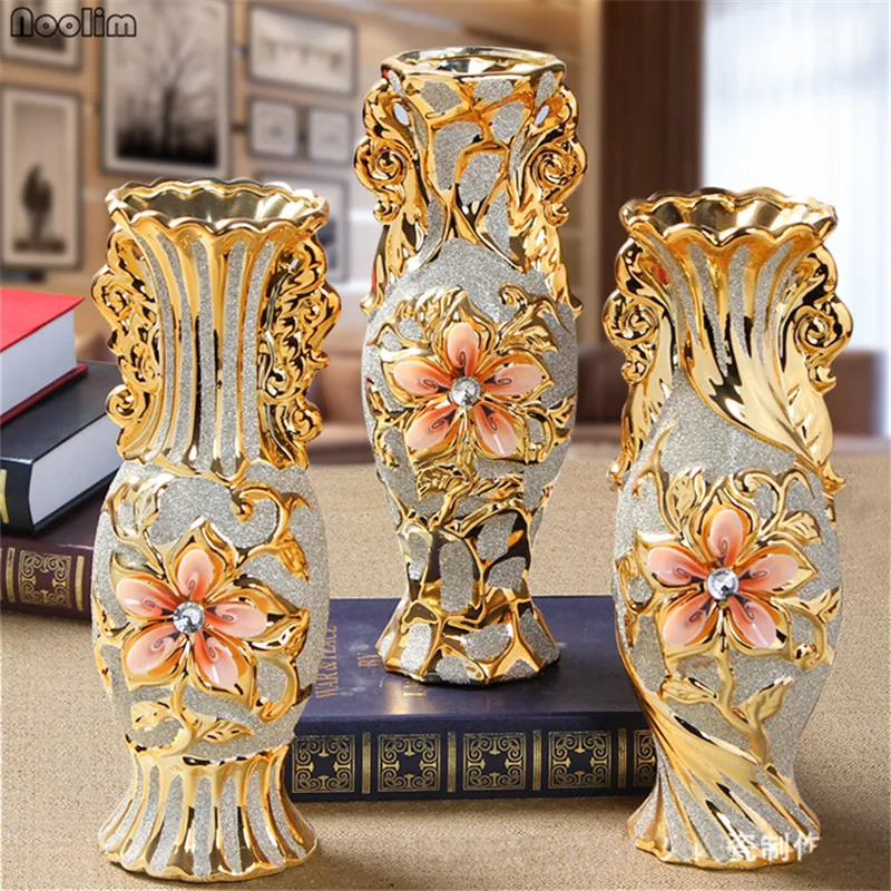 NOOLIM Europe Gold Plated Frost Porcelain Vase Vintage Advanced Ceramic Flower Vase for Room Study Hallway Home Wedding Decor
NOOLIM Europe Gold Plated Frost Porcelain Vase Vintage Advanced Ceramic Flower Vase for Room Study Hallway Home Wedding Decor