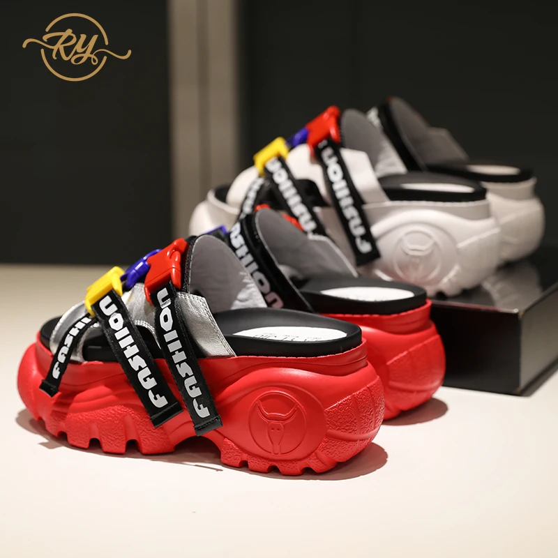 RY-RELAA womens slippers Genuine Leather Fashion women's shoes 2018 summer new women's sandals holiday slippers cute slippers
RY-RELAA womens slippers Genuine Leather Fashion women's shoes 2018 summer new women's sandals holiday slippers cute slippers