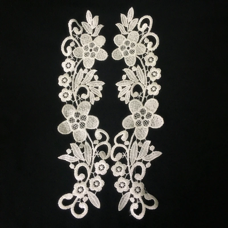 1 Pair White 24*11cm Flower Embroidery Lace Appliqued Fabric With Mesh Leaf Jacquard Ribbon Lace Fabric Sewing Trims #LK34
1 Pair White 24*11cm Flower Embroidery Lace Appliqued Fabric With Mesh Leaf Jacquard Ribbon Lace Fabric Sewing Trims #LK34