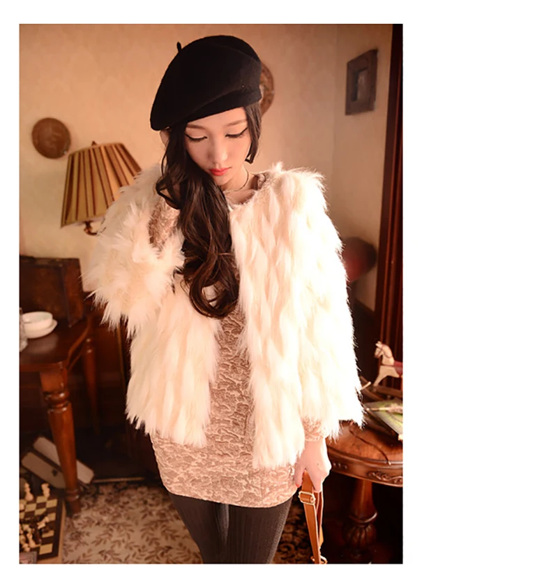 New Fashion Women Coat Korean Version Round Neck Warm Wine Pink Short Fox Hair Jackets Female Autumn Winter Outerwear Coat D8A78 (2)