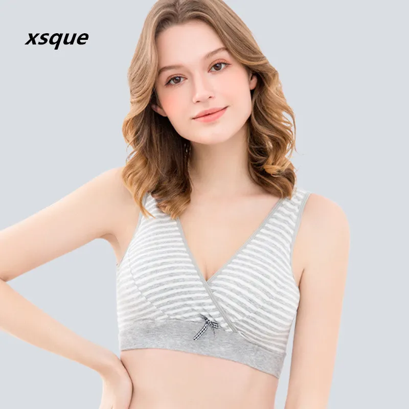 Maternity Nursing Bra Large Size Breastfeeding bras Women Underwear for Pregnant Pajamas Feeding Clothes Vest Bra Easy Feeding
Maternity Nursing Bra Large Size Breastfeeding bras Women Underwear for Pregnant Pajamas Feeding Clothes Vest Bra Easy Feeding