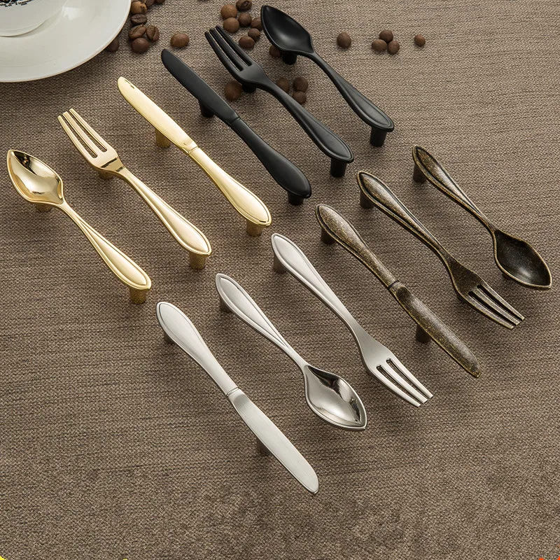 MAXMIX 1pcs Drawer Knobs Kitchen Handles Creative Knife Spoon Fork Design Kitchen Cabinet Handles Unique Cupboard Knobs Fashion
MAXMIX 1pcs Drawer Knobs Kitchen Handles Creative Knife Spoon Fork Design Kitchen Cabinet Handles Unique Cupboard Knobs Fashion