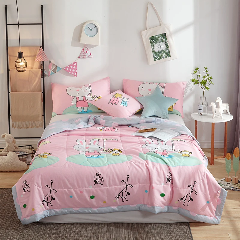1PCS Cotton Small Dot printed kids Bedspread/Soft summer Duvet Quilt/150x200cm and 200x230cm cotton bed cover coverlet
1PCS Cotton Small Dot printed kids Bedspread/Soft summer Duvet Quilt/150x200cm and 200x230cm cotton bed cover coverlet