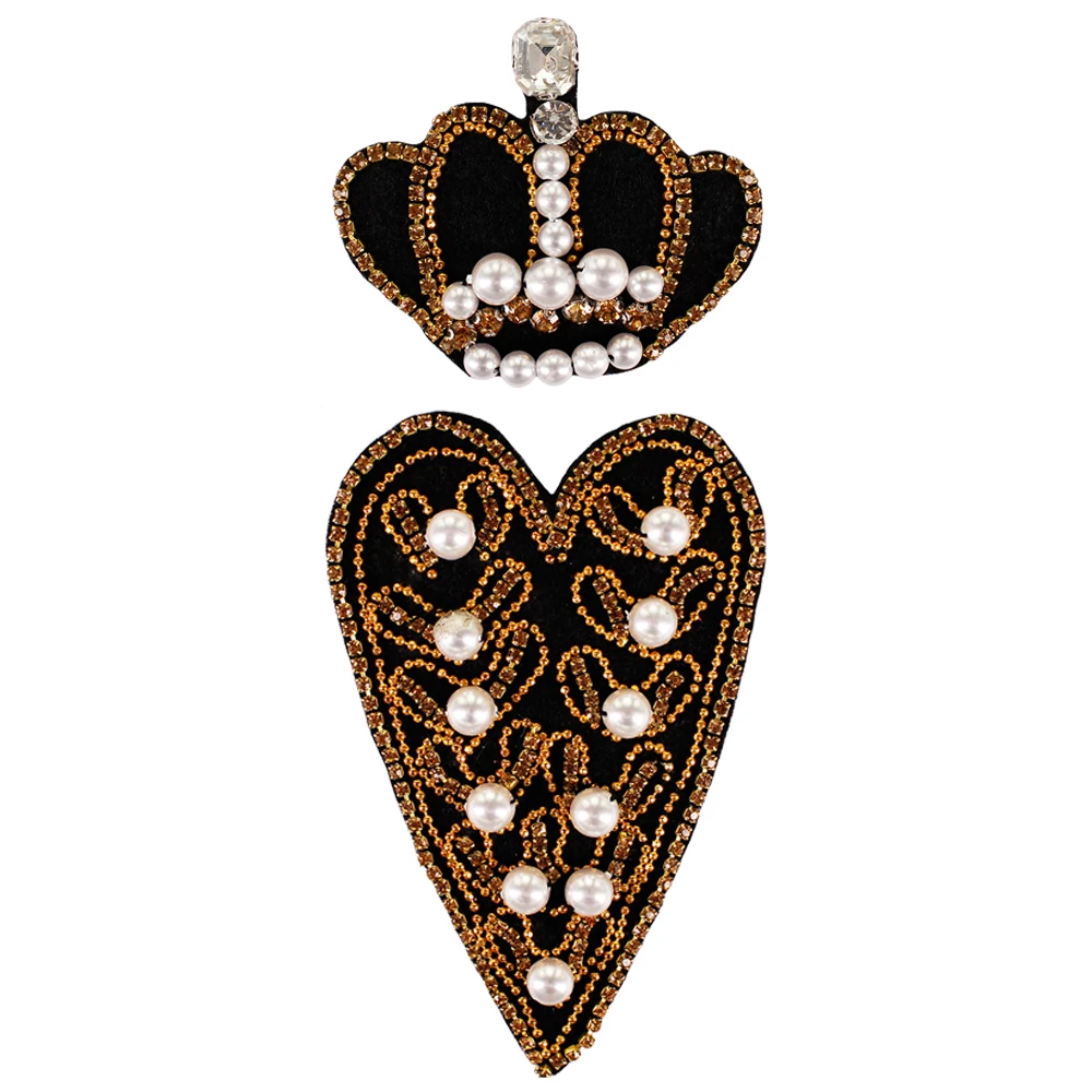 10sets Royal Beaded Diamond Crown Badges Pearl Crystal Heart Patch Sew on Applique for Shoes Bags Beanies Decorated TH1392
10sets Royal Beaded Diamond Crown Badges Pearl Crystal Heart Patch Sew on Applique for Shoes Bags Beanies Decorated TH1392