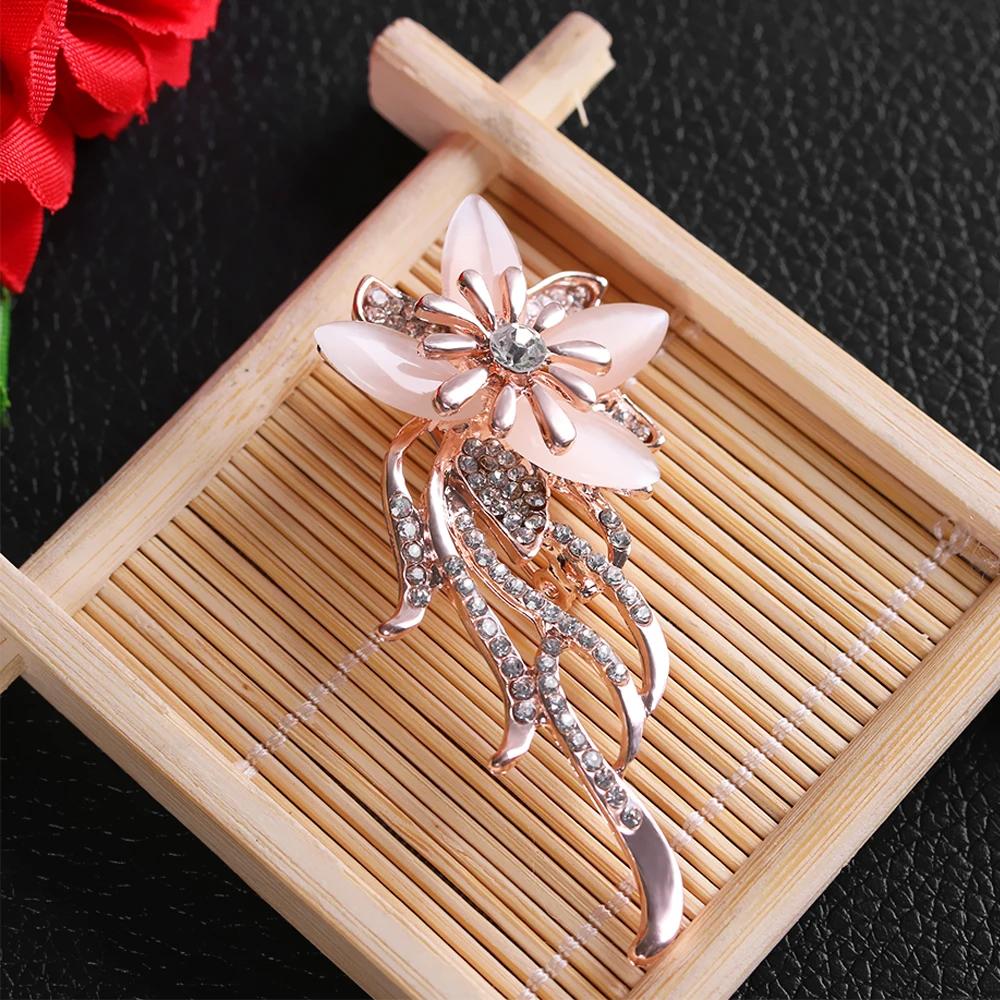 Fashionable Opal Stone Flower Brooch Pin Women Garment Clothing Accessories Wedding Engagement Jewelry Brooch Rhinestone Pin
Fashionable Opal Stone Flower Brooch Pin Women Garment Clothing Accessories Wedding Engagement Jewelry Brooch Rhinestone Pin