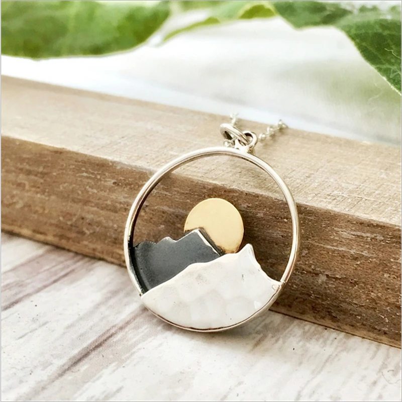 Creative Design Sunrise Sunset Landscape Pendant Necklace Cameo Simple Stylish Necklaces Jewelry For Woman Girls
Creative Design Sunrise Sunset Landscape Pendant Necklace Cameo Simple Stylish Necklaces Jewelry For Woman Girls