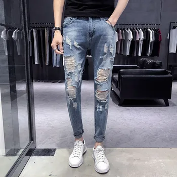 2018 summer hole jeans men's Korean version of Slim pants feet pants youth stretch thin section trousers
2018 summer hole jeans men's Korean version of Slim pants feet pants youth stretch thin section trousers