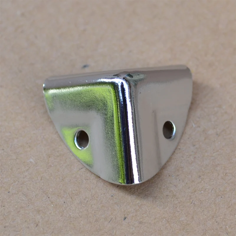 free shipping metal corner bracket Aluminum case corner Luggage bag hardware accessories air box corner sound toolbox corner
free shipping metal corner bracket Aluminum case corner Luggage bag hardware accessories air box corner sound toolbox corner
