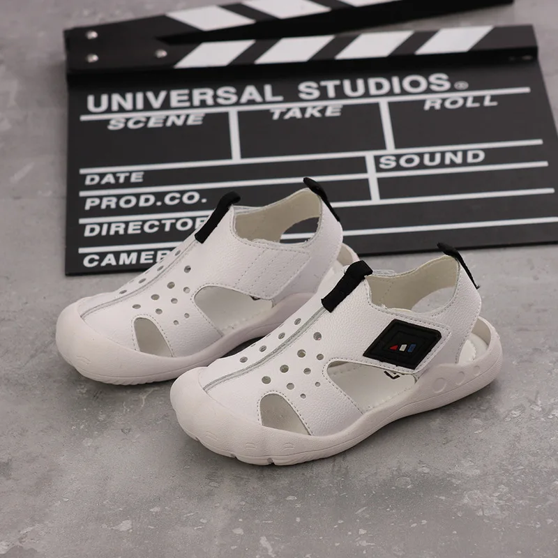 MHYONS2020 summer new children's pu leather beach shoes boys and girls lightweight breathable sandals Baotou fashion slippers
MHYONS2020 summer new children's pu leather beach shoes boys and girls lightweight breathable sandals Baotou fashion slippers