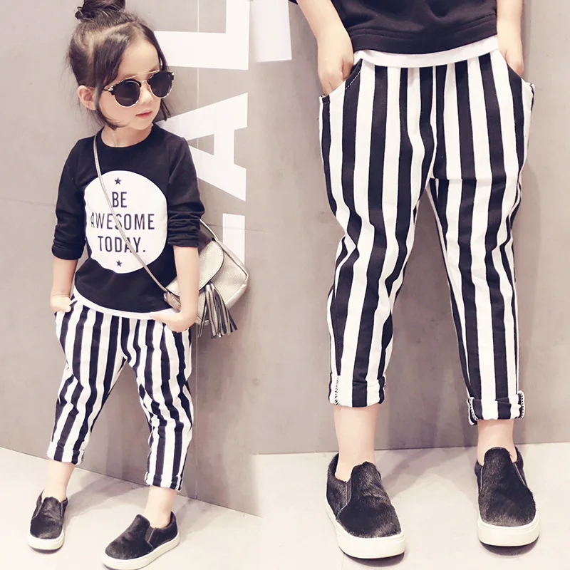 baby spring autumn stripe harem pants comfort soft loose pant girl black white spliced casual pants kids trousers
baby spring autumn stripe harem pants comfort soft loose pant girl black white spliced casual pants kids trousers