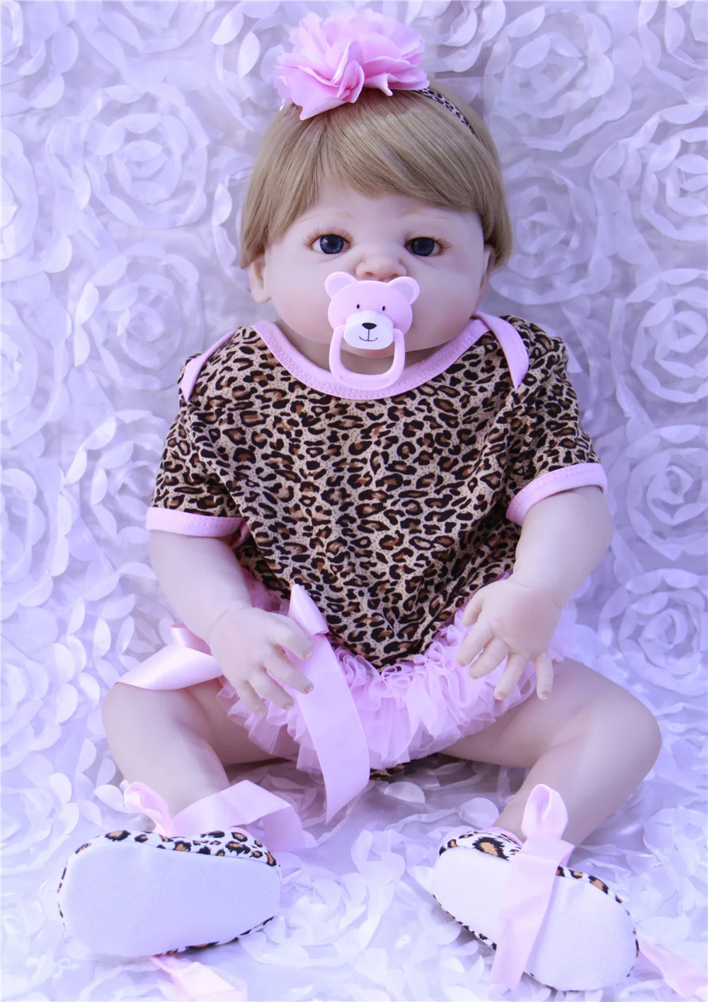 New Design Alive Babies Dolls Reborn 22Inch Boneca Full Silicone Vinyl Baby Doll Toy Realistic girl Kids Birthday Xmas Gift
New Design Alive Babies Dolls Reborn 22Inch Boneca Full Silicone Vinyl Baby Doll Toy Realistic girl Kids Birthday Xmas Gift