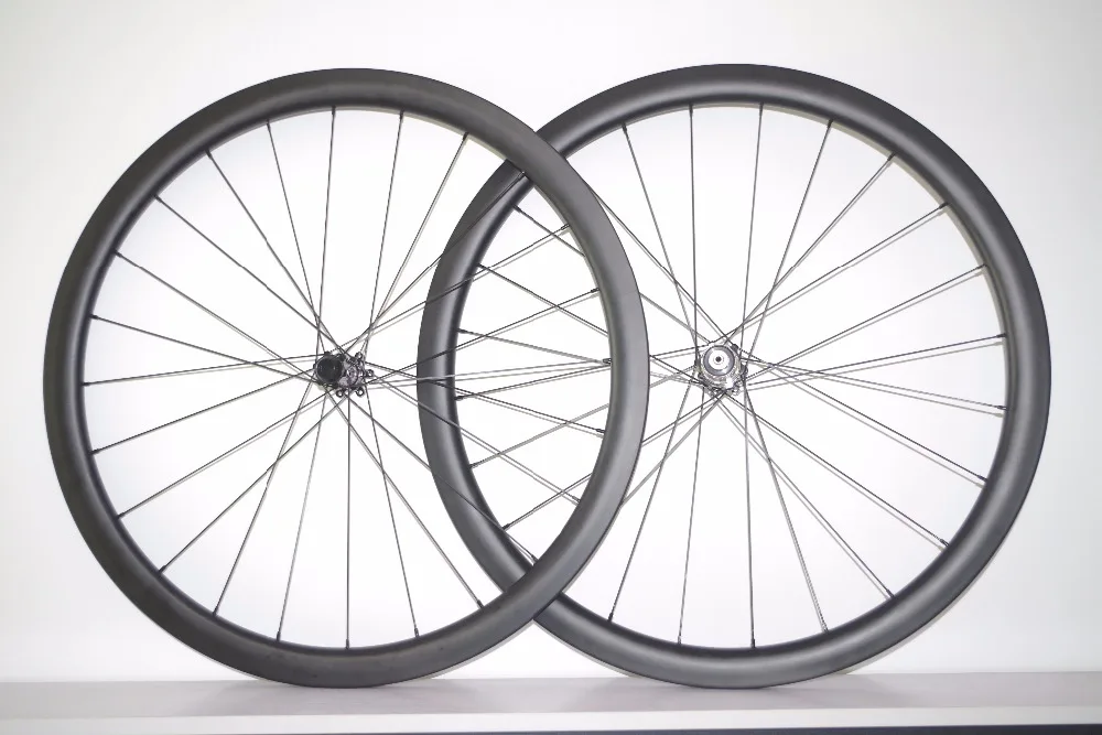 DEERACE 38MM DEEP 25MM WIDE SL 700C CARBON ROAD DISC/CYCLOCROSS CX CLINCHER BIKE WHEELS INTERNAL NIPPLE NOVATEC D411SB/D412SB
DEERACE 38MM DEEP 25MM WIDE SL 700C CARBON ROAD DISC/CYCLOCROSS CX CLINCHER BIKE WHEELS INTERNAL NIPPLE NOVATEC D411SB/D412SB