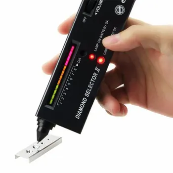 Professional High Accuracy Diamond Tester Selector Gemstone Gem Jewelry Testing Tool LED Diamond Indicator Test Pen 
Professional High Accuracy Diamond Tester Selector Gemstone Gem Jewelry Testing Tool LED Diamond Indicator Test Pen