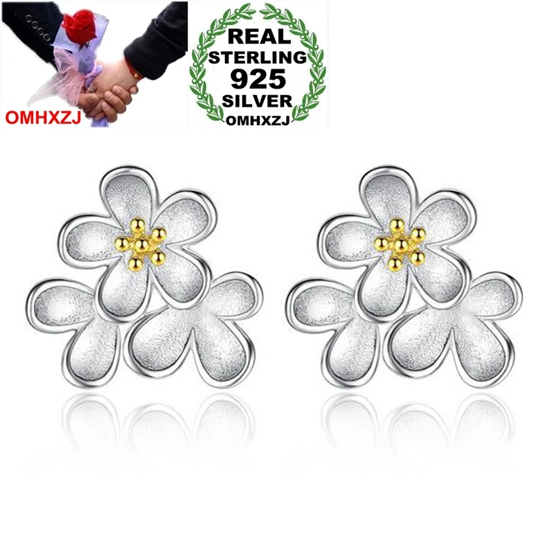OMHXZJ Wholesale Sweet Lovely Fashion Wild For Woman Girl Wedding golden Sunflower Daisy 925 Sterling Silver Stud Earrings YS420
OMHXZJ Wholesale Sweet Lovely Fashion Wild For Woman Girl Wedding golden Sunflower Daisy 925 Sterling Silver Stud Earrings YS420